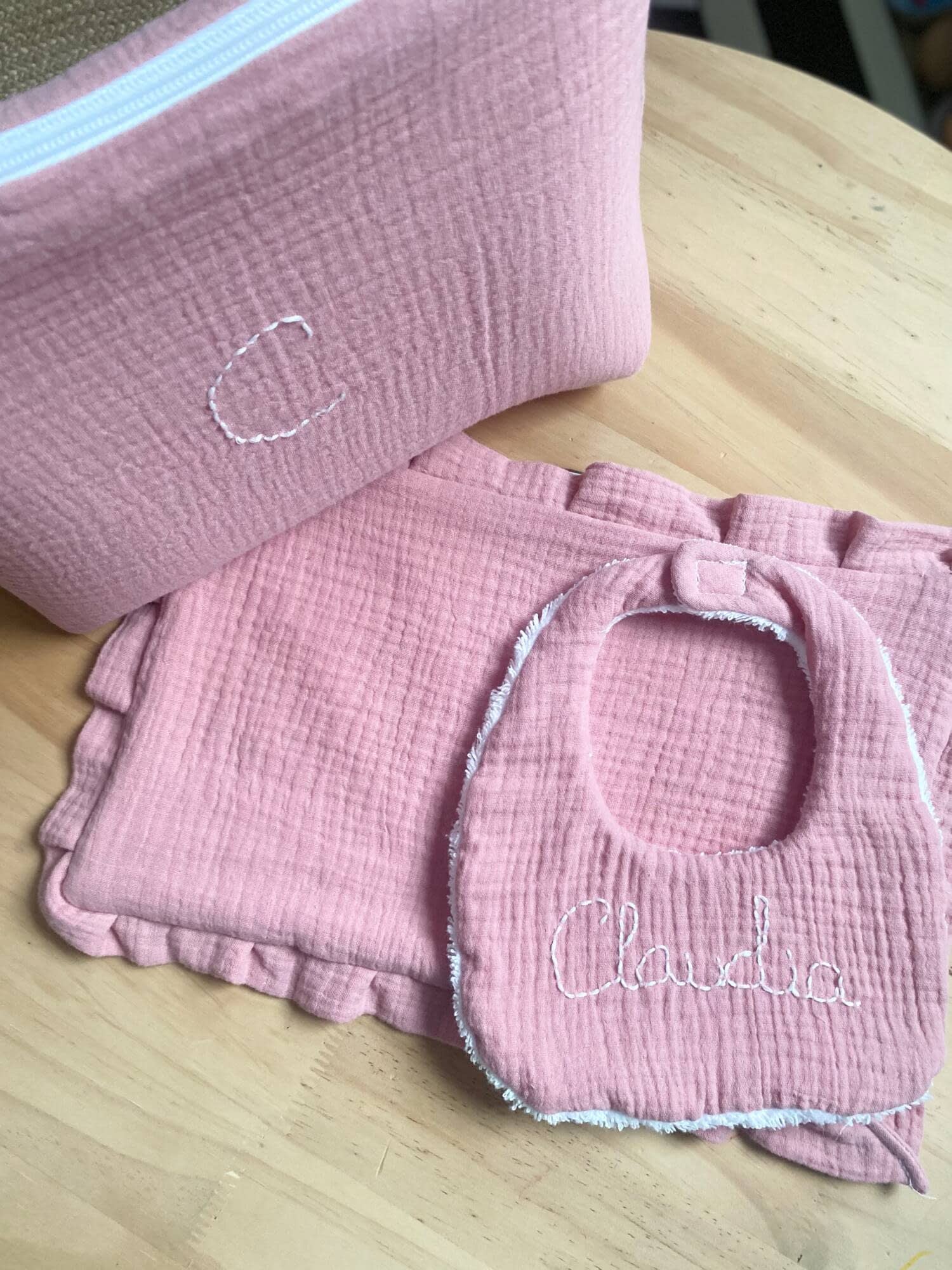 Caja new Born piezas Littlemanuela la marca de tu bebé